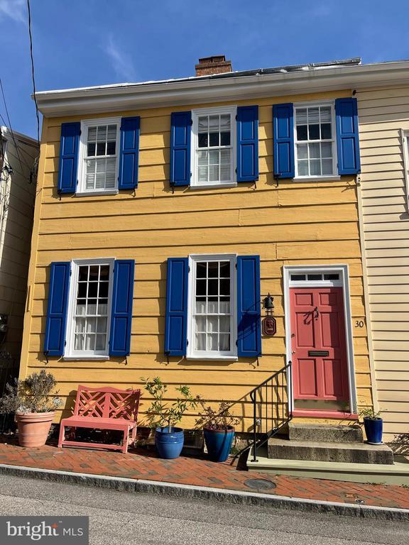 Building Photo - 30 Cornhill St