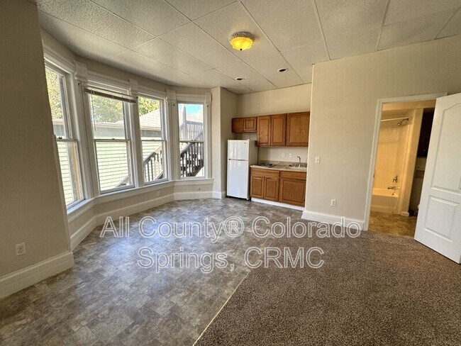 Building Photo - 508 E Cache La Poudre St