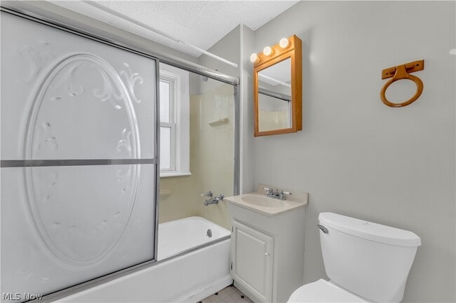 Building Photo - 2133 W 98th St