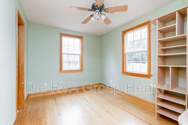 Building Photo - 1613 S Meadow St