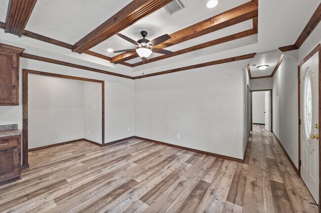 Building Photo - 20778 Stevens