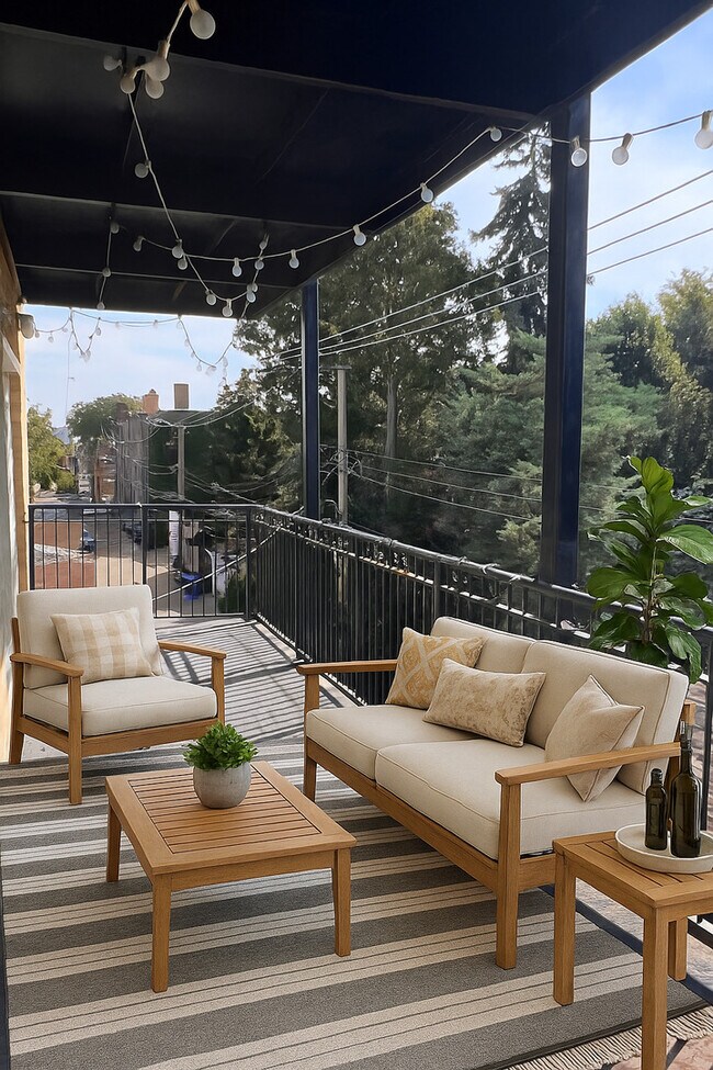 Building Photo - 2053 W Summerdale Ave