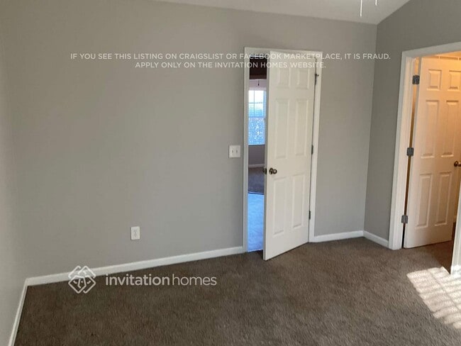 Building Photo - 8715 Covestone Dr