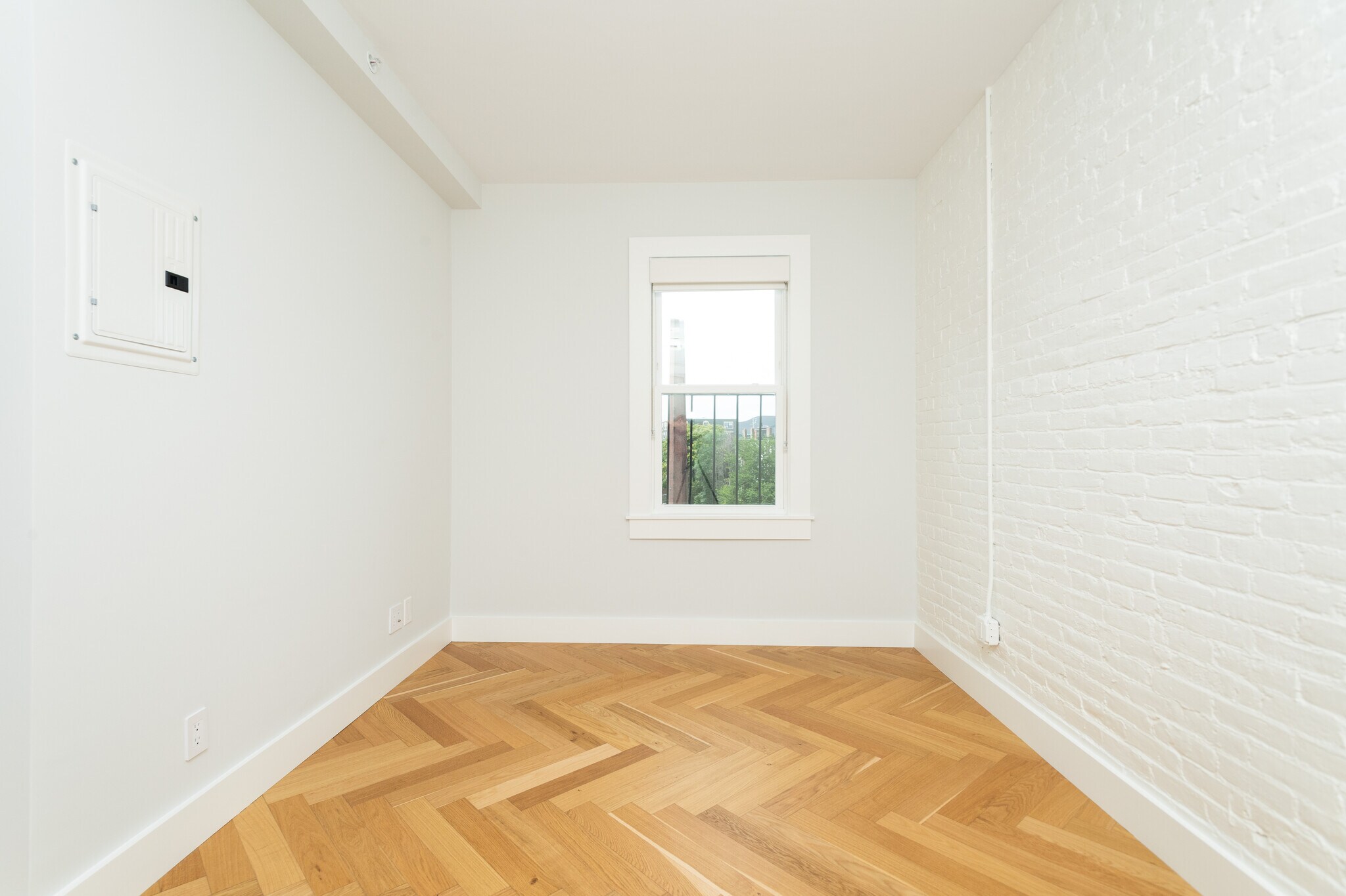 Building Photo - 461 Massachusetts Ave