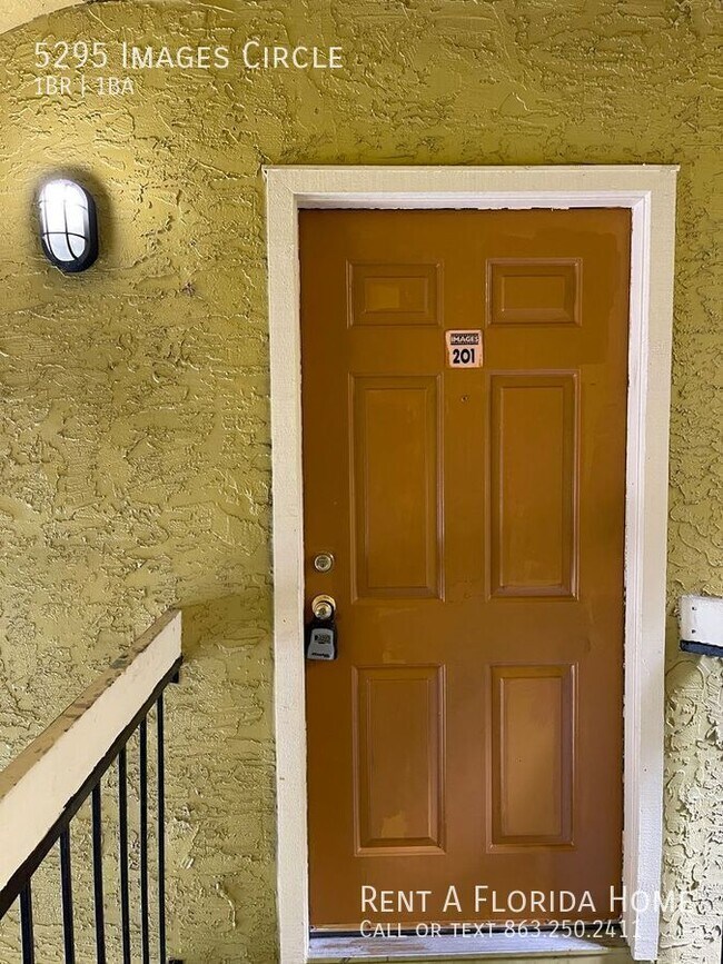 Building Photo - 5295 Images Cir