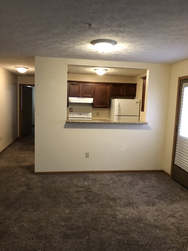Building Photo - 541 Boggs Ave