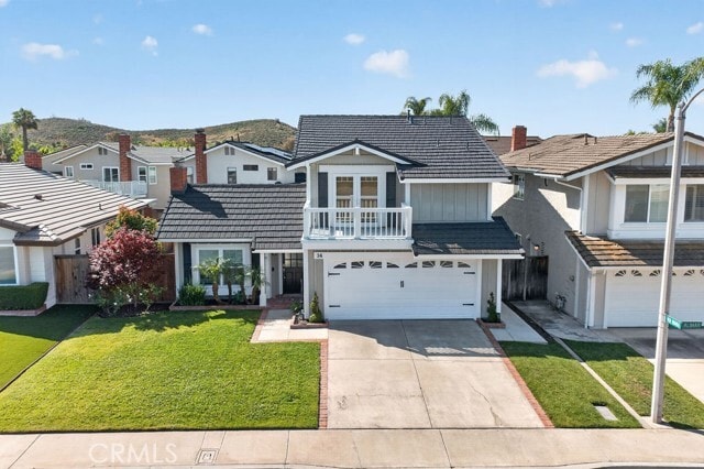 Building Photo - 14 Cll Alimar