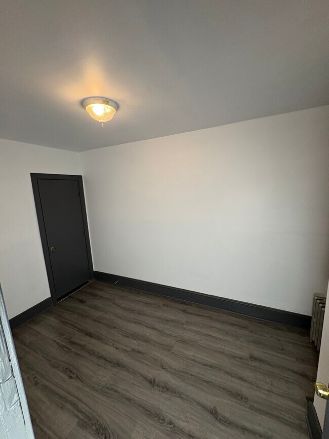 Building Photo - 3656 Jasper St