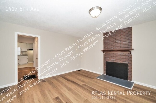 Building Photo - 1417 5th Ave
