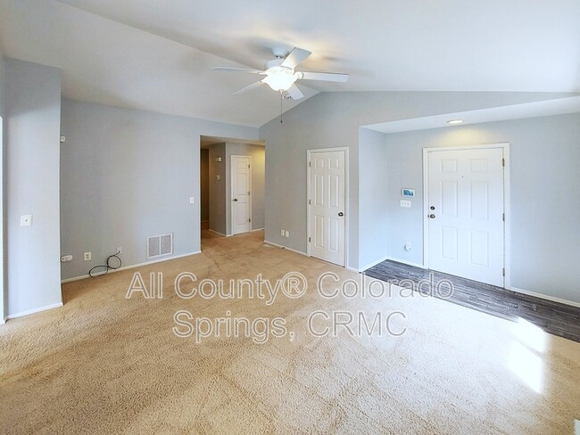 Building Photo - 4182 Pioneer Creek Dr