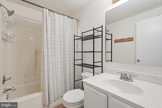 Building Photo - 129 Bickel Ct