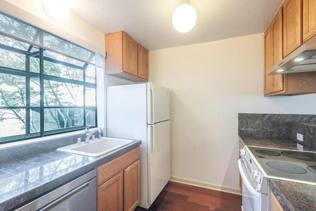 Building Photo - 26 Eddystone Ct