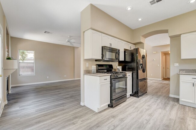 Building Photo - Short Term Lease for 3 BR Home in Summerlin