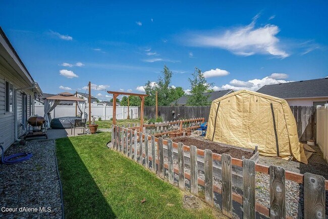 Building Photo - 4927 W Lemonwood Ln