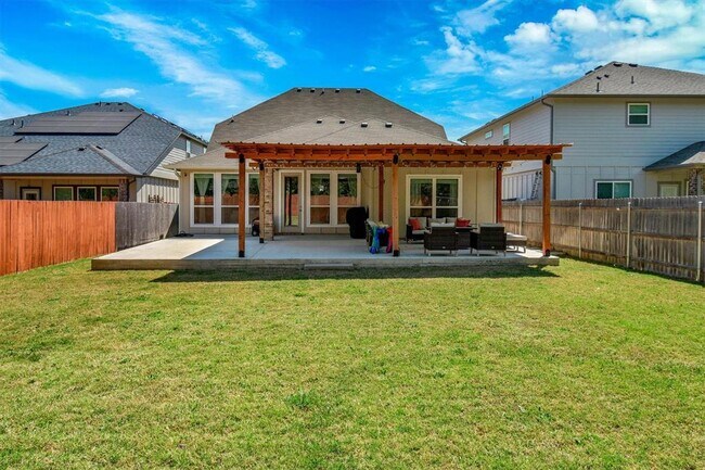 Building Photo - 632 Friar Tuck Dr