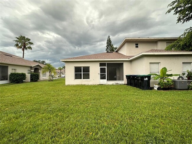 Building Photo - 14572 Laguna Beach Cir