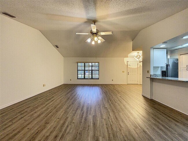 Building Photo - 4181 Glade Rd