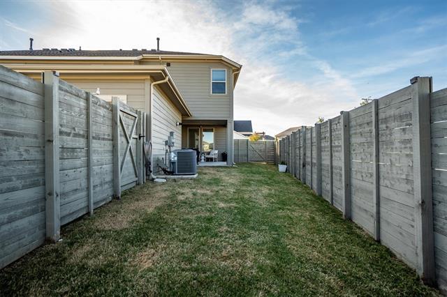 Building Photo - 1346 Roundup Wy
