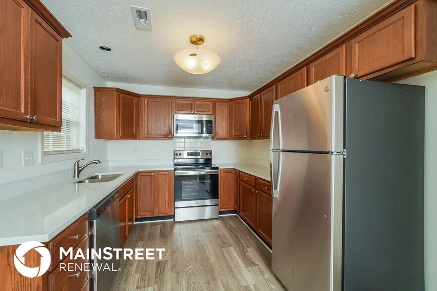 Building Photo - 9710 Collier Ln