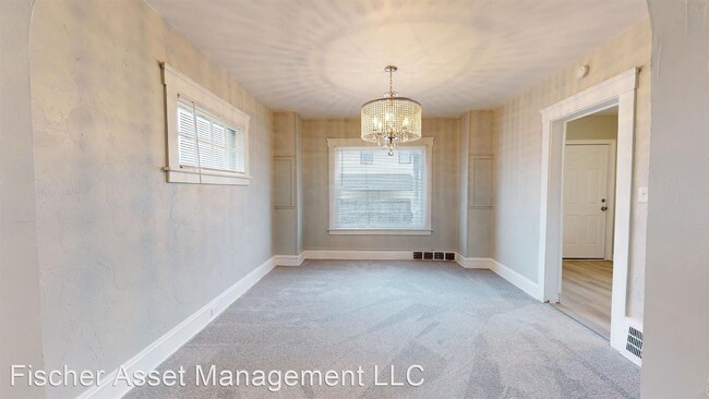 Building Photo - 3 br, 1 bath House - 3359 West 86th St.