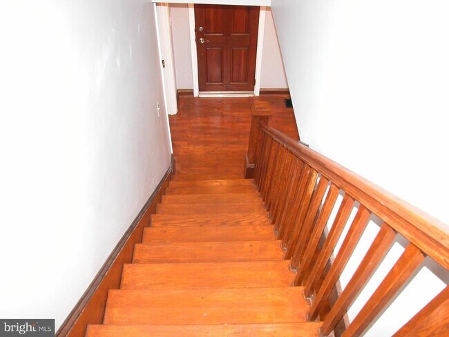 Building Photo - 14835 Clear Spring Rd