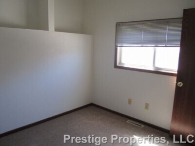 Upper Bedroom - 401 S Gilbert St