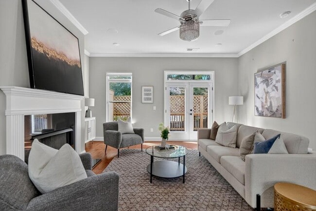 Building Photo - 1104 Bakary Ct