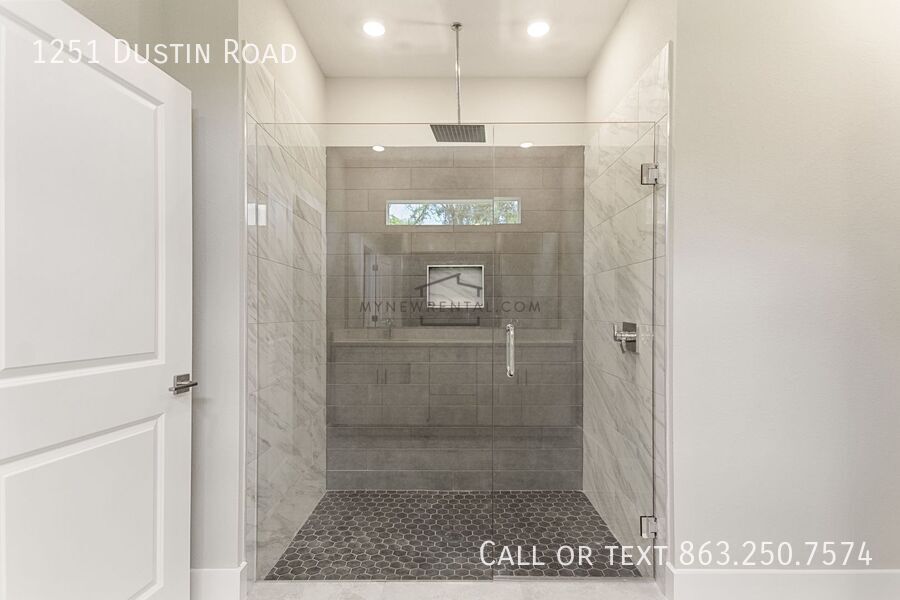 Building Photo - 1251 Dustin Rd