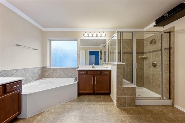 Building Photo - 7310 Sunset Heights Cir