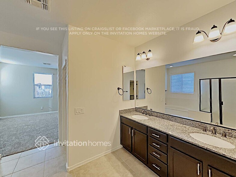 Building Photo - 2264 S Agnes Ln
