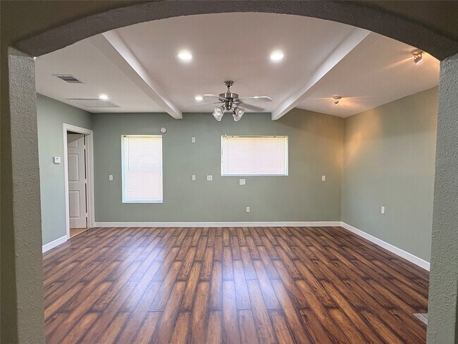 Building Photo - 17807 Dean Ct
