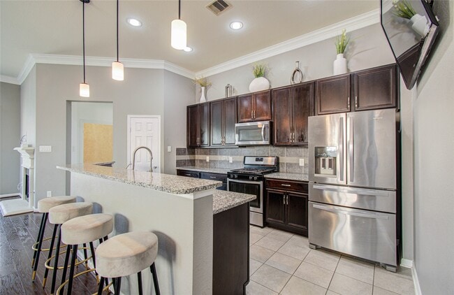 Building Photo - 18707 Naples Ridge Ct