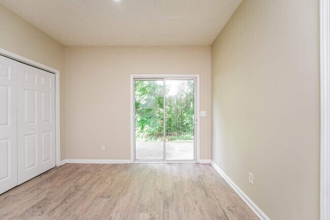 Building Photo - 3862 Jackson Shoals Dr