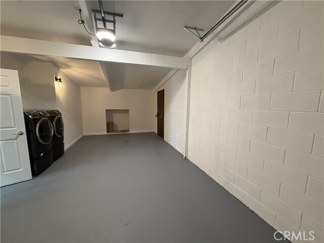 Building Photo - 3590 Buchanan St