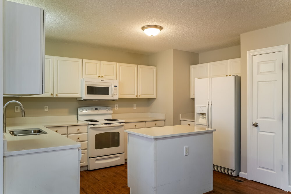 Building Photo - 602 Coventry Dr