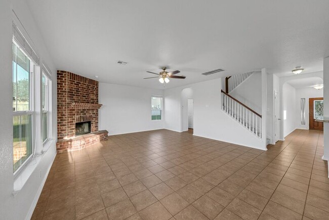 Building Photo - 11526 Wayward Daisy