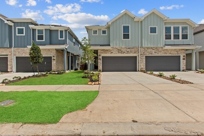 Building Photo - 4127 Balboa Dr