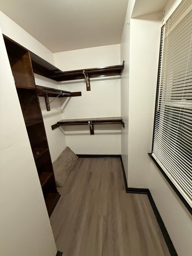 Building Photo - Georgetown property