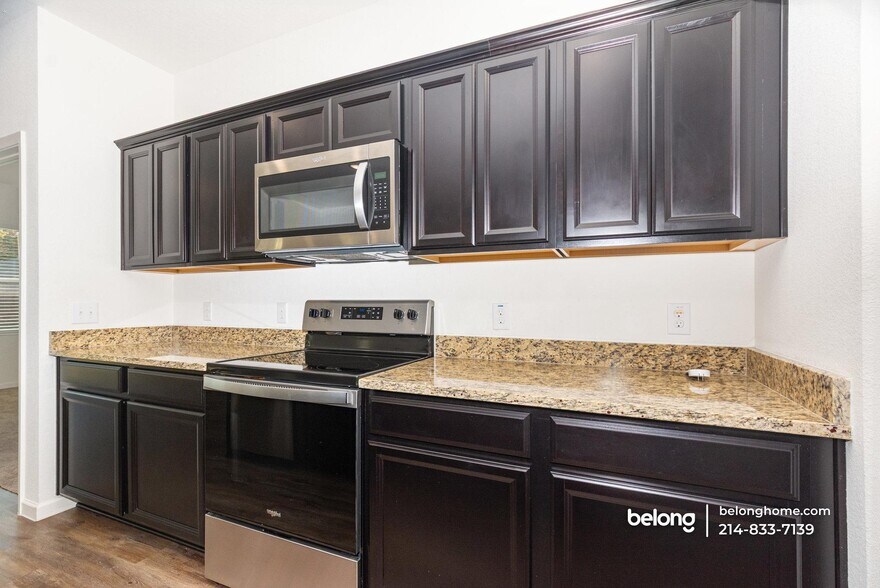 Building Photo - 706 Windsor Ct