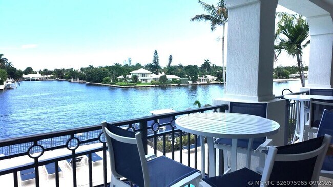 Building Photo - 3038 Waterside Cir