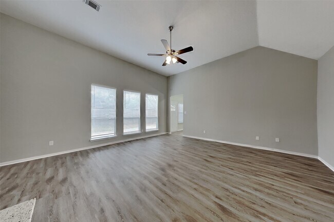 Building Photo - 6114 Berkshire Park Dr