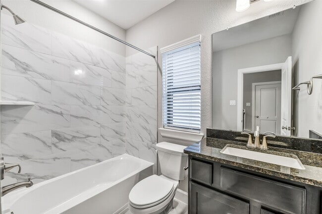 Building Photo - 3311 Full Bellied Ln