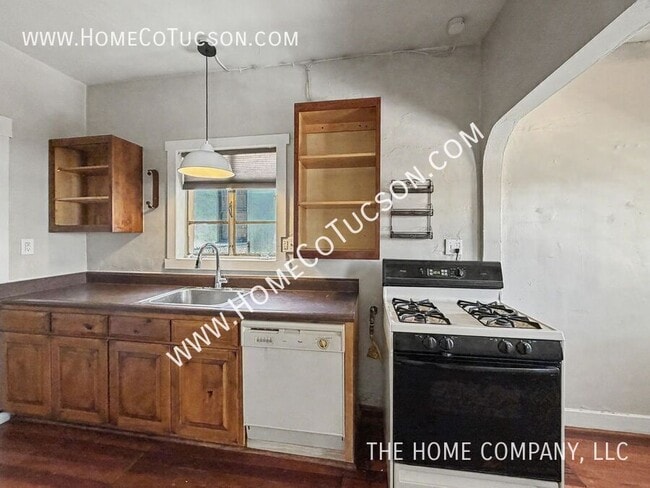 Building Photo - 544 E Speedway Blvd