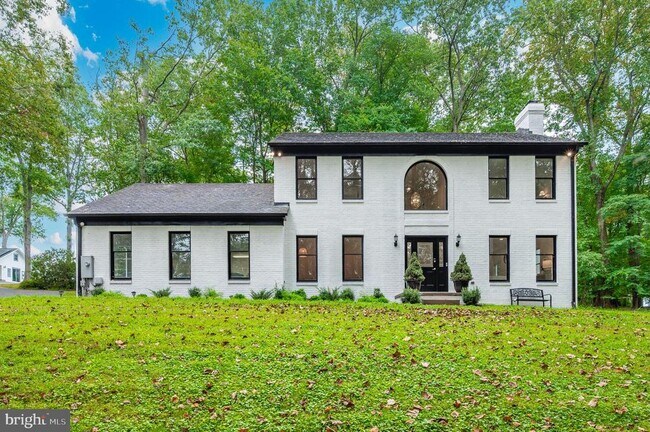 Building Photo - 8225 Hawkins Creamery Rd