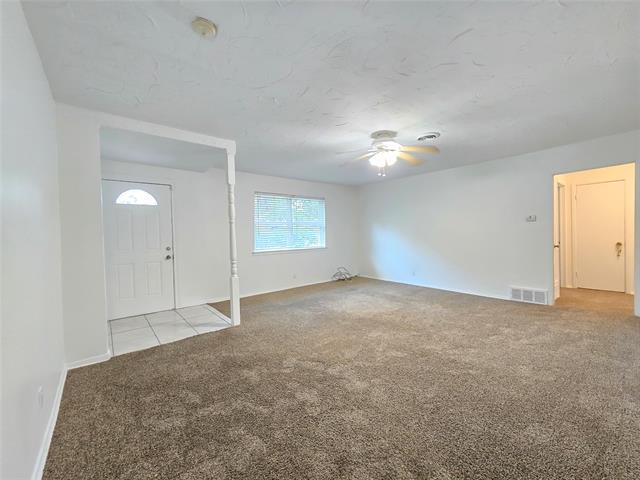 Building Photo - 3036 Candlewick Ln