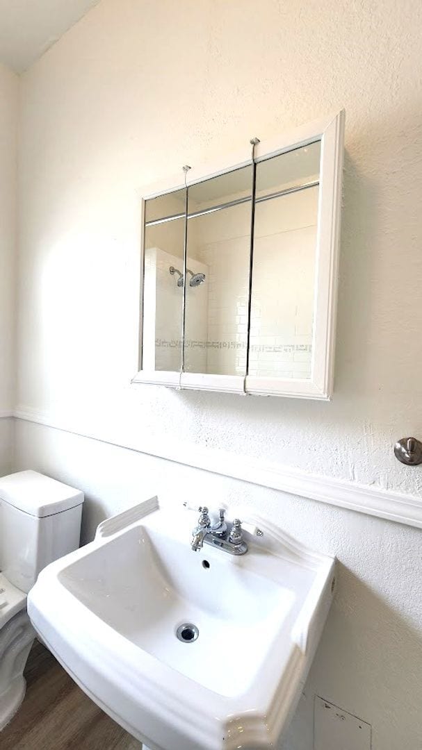 Building Photo - 2 BED 1 BATH CENTRAL PARK ADDITION NEAR PA...