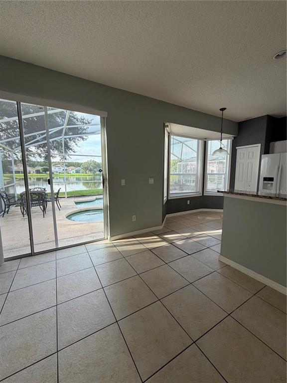 Building Photo - 12685 Enclave Dr
