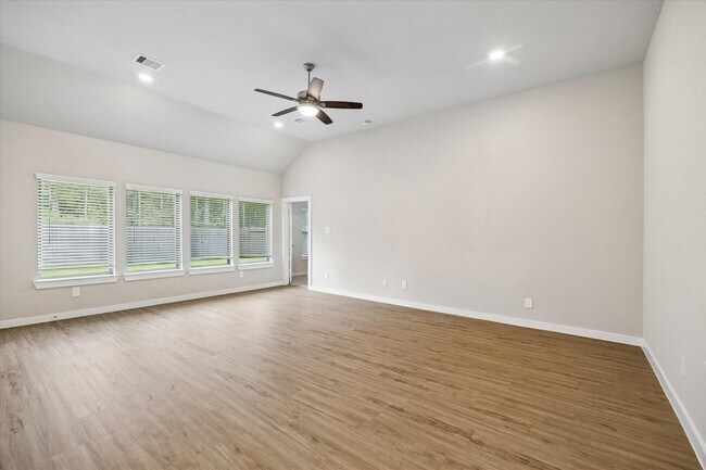 Building Photo - 21759 Thicket Point Ln