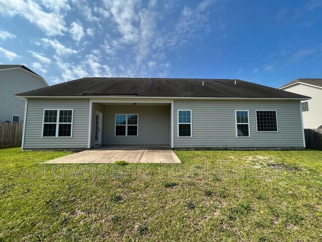 Building Photo - 93 Samuel Nicholas Dr