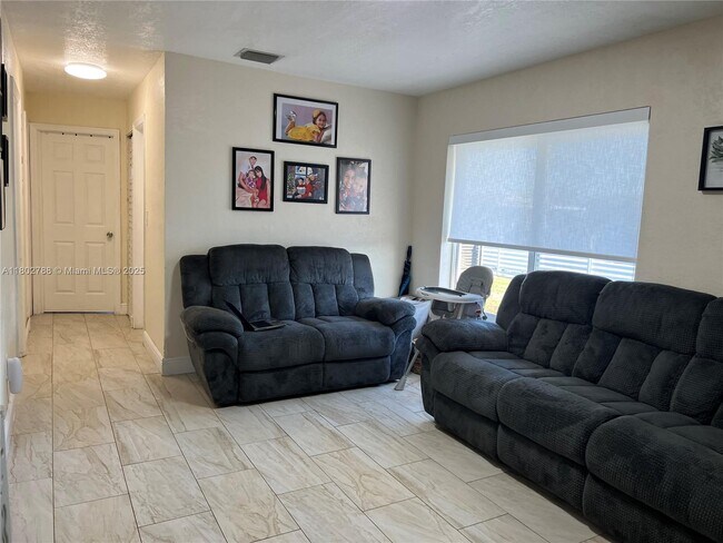 Building Photo - 5045 NW 186th St